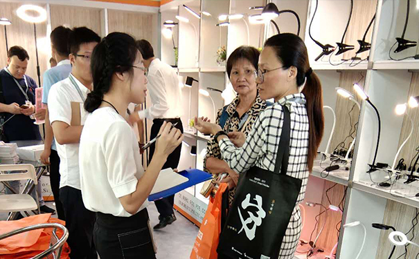 展會展廳