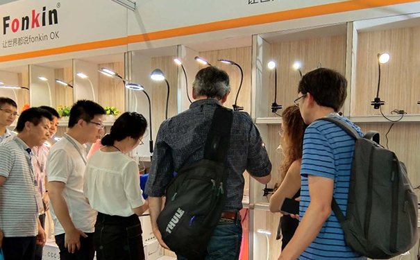 展會展廳